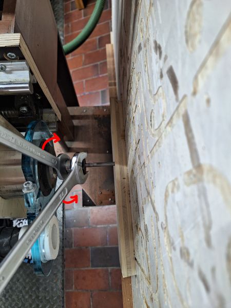 Datei:VictoriaCNC fraeser entfernen.jpg